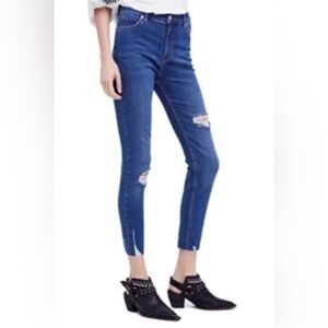 Free People Distressed Raw Hem Skinny Jeans Size 27